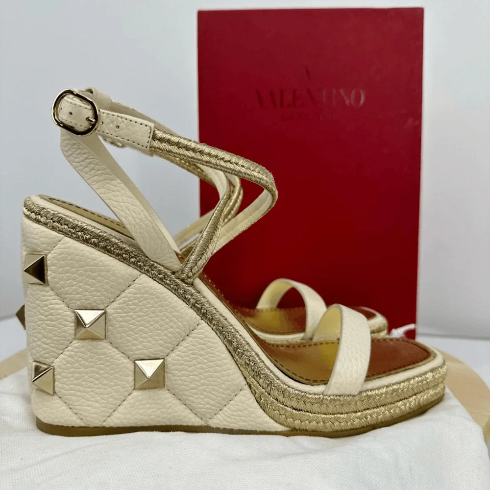 Valentino Garavani Roman Stud Wedge Espadrille Sandals Leather Cream EU 42 US 11